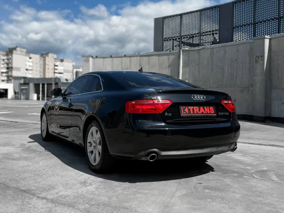 Audi A5 2009 з парку оренди KTrans