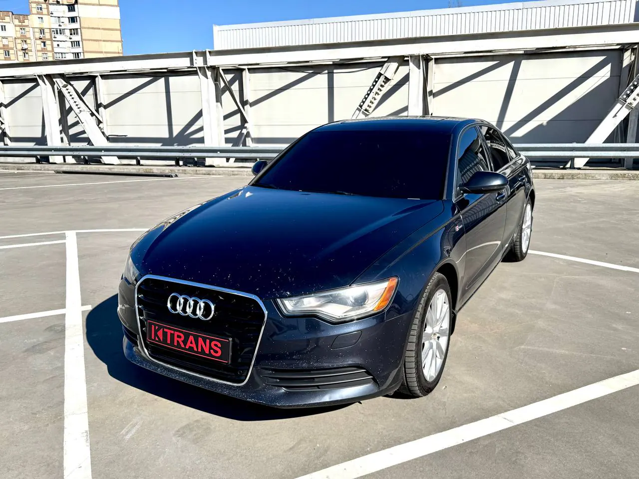Audi A6 2014 з парку оренди KTrans