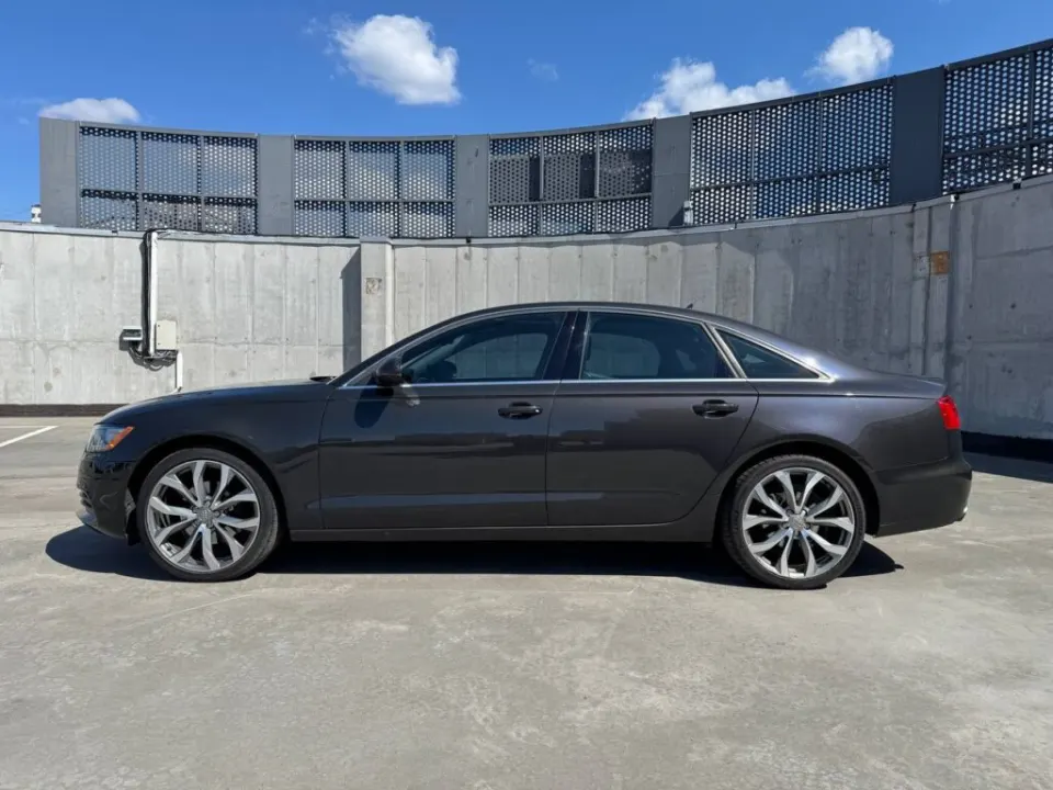 Audi A6 2013 з парку оренди KTrans