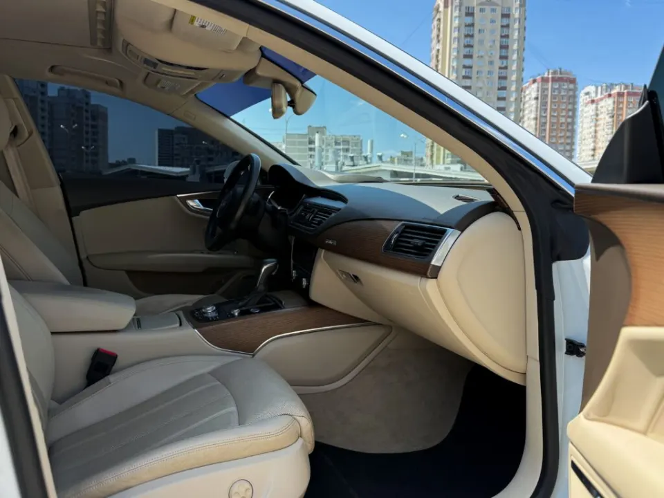 Audi A7 2016 з парку оренди KTrans