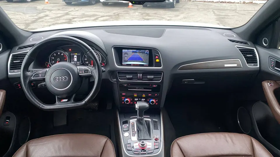 Audi Q5 S-line 2013 з парку оренди KTrans