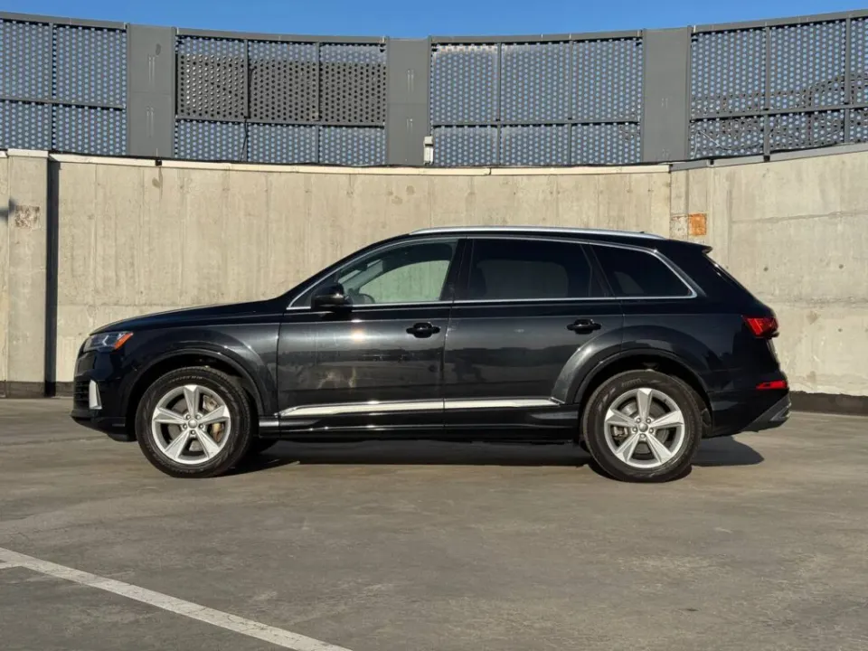 Audi Q7 2019 з парку оренди KTrans