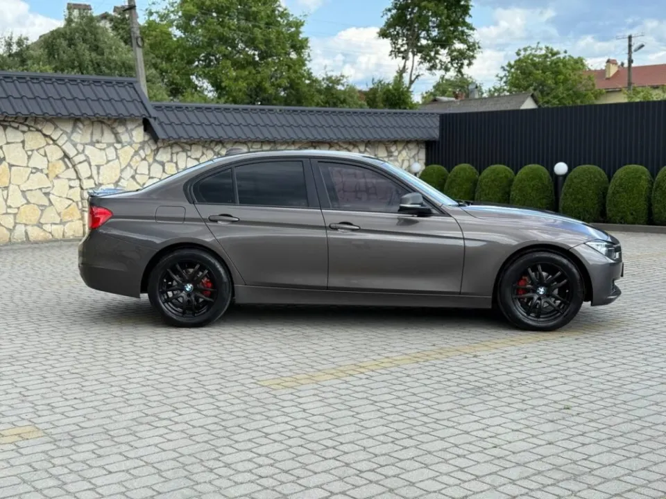 BMW 3 2012 з парку оренди KTrans