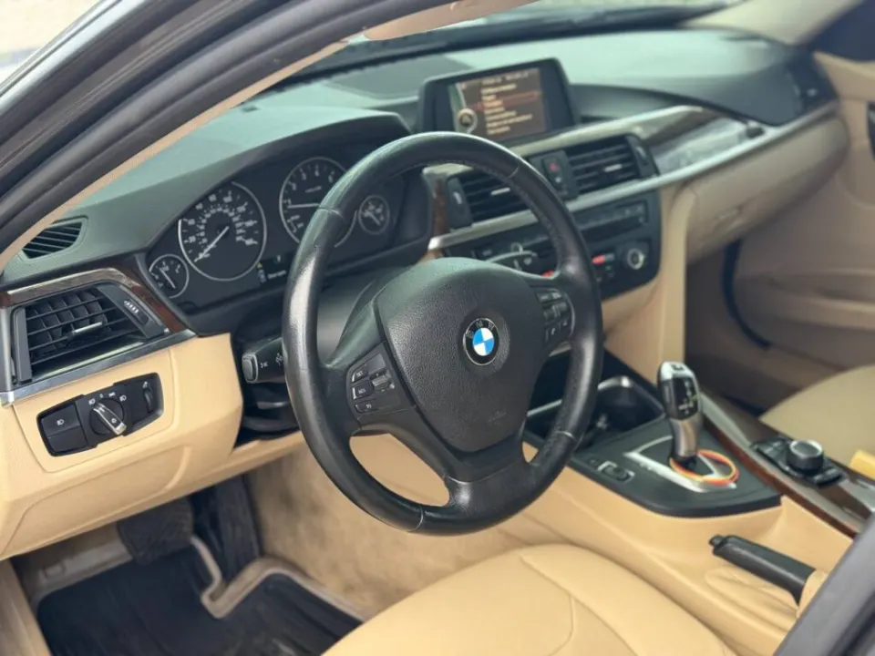 BMW 320 2014 з парку оренди KTrans
