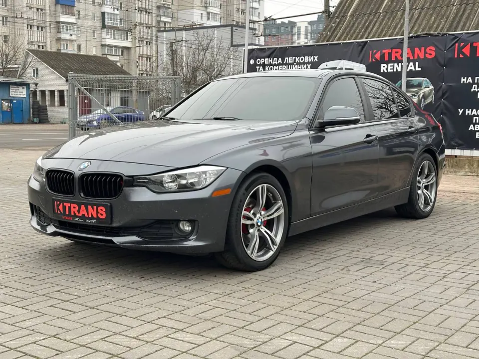 BMW 320i 2014 з парку оренди KTrans