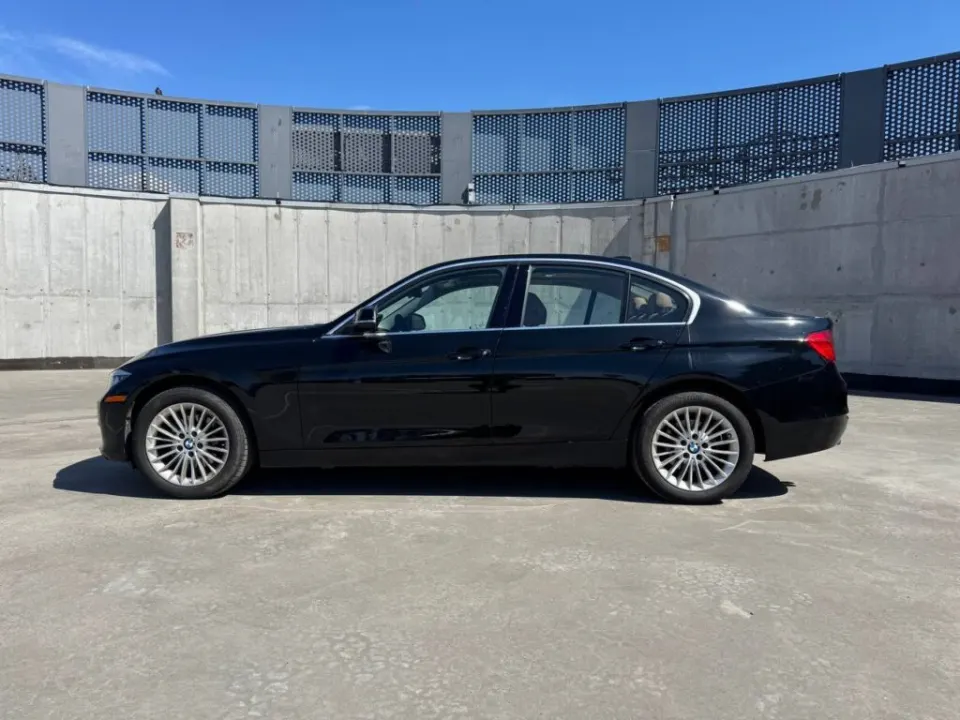 BMW 328i 2015 з парку оренди KTrans