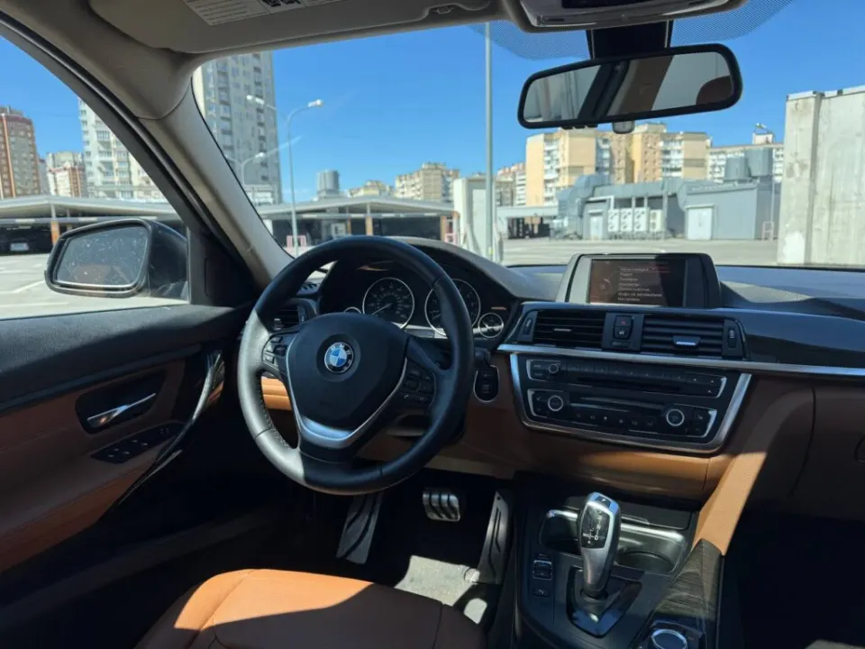 BMW 328i 2015 з парку оренди KTrans