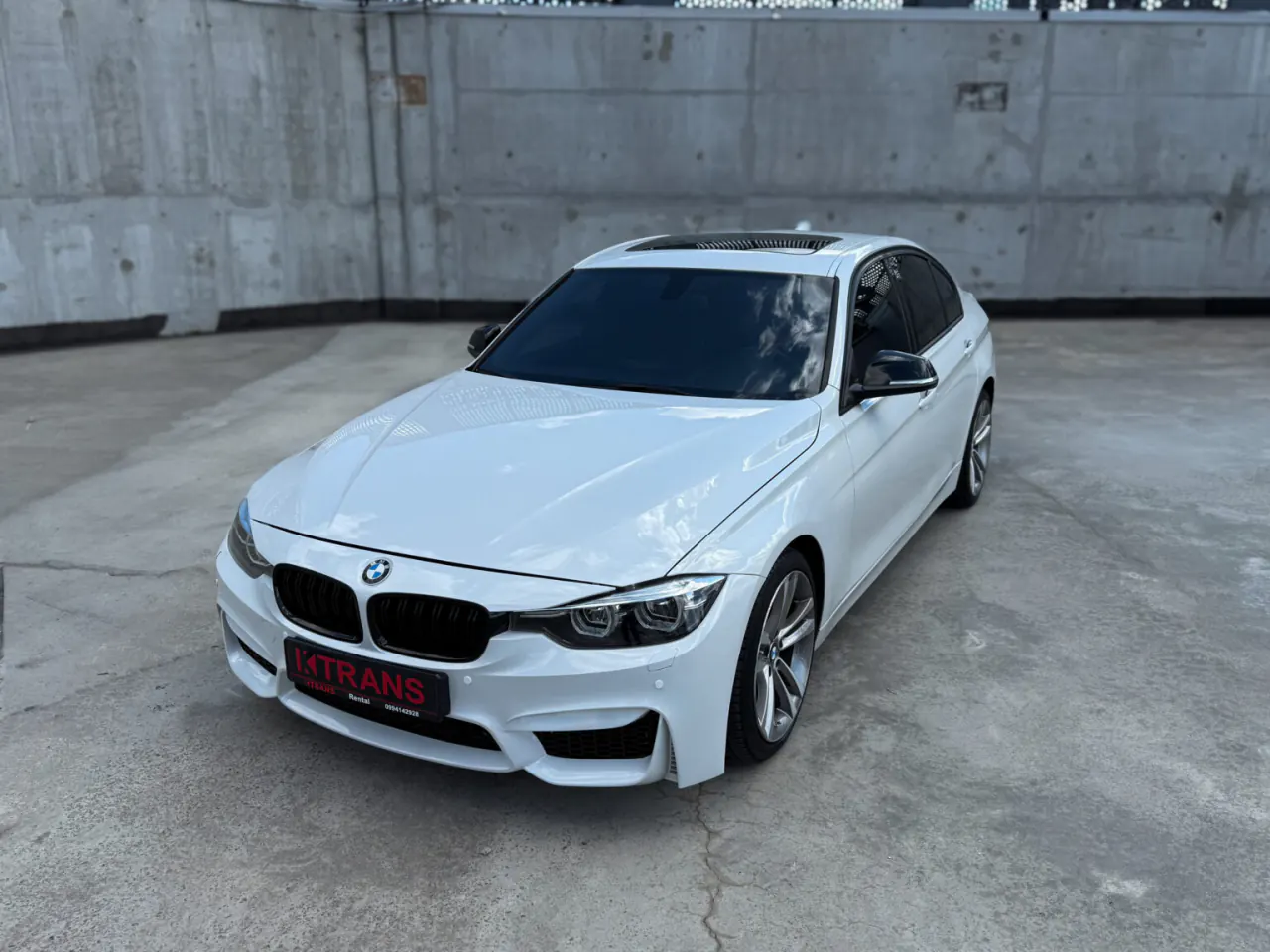 BMW 328i 2013 з парку оренди KTrans