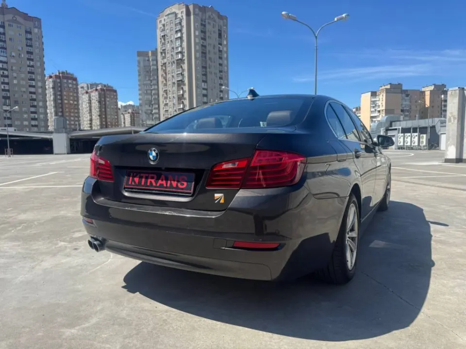 BMW 520 2016 з парку оренди KTrans