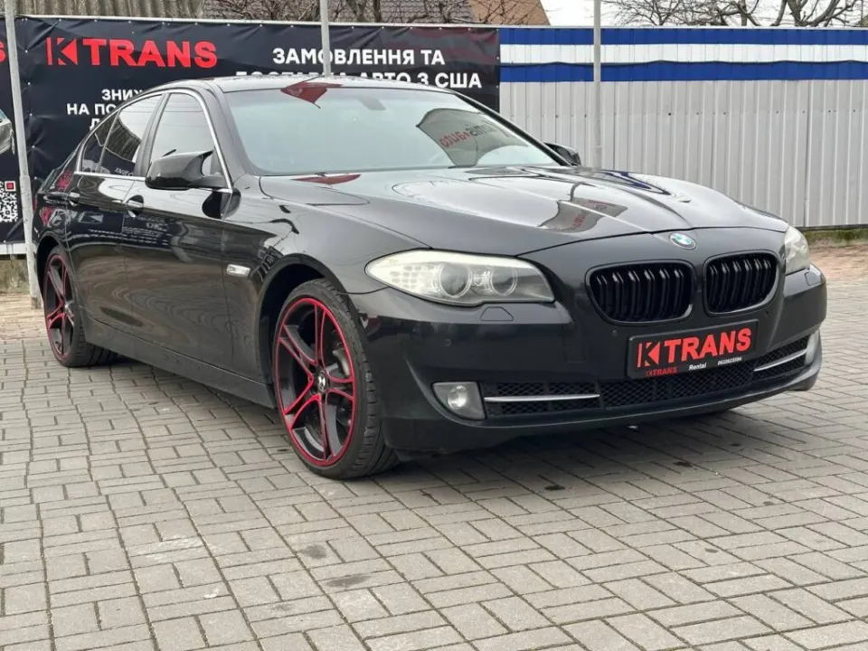 BMW 520i 2012 з парку оренди KTrans