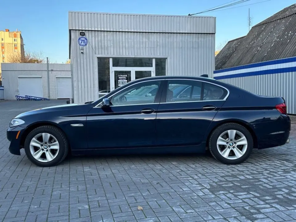 BMW 528i 2012 з парку оренди KTrans