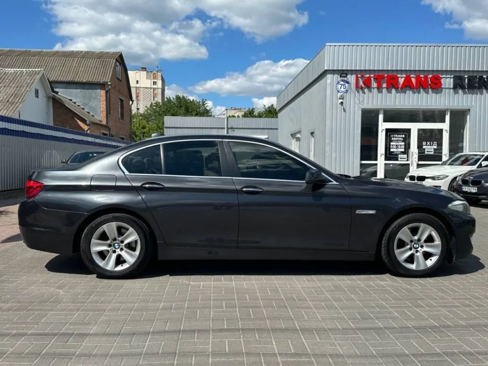 BMW F10 2011 з парку оренди KTrans