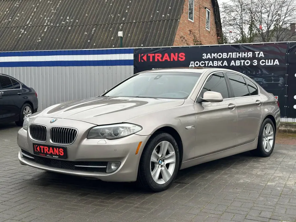 BMW 528i 2012 з парку оренди KTrans