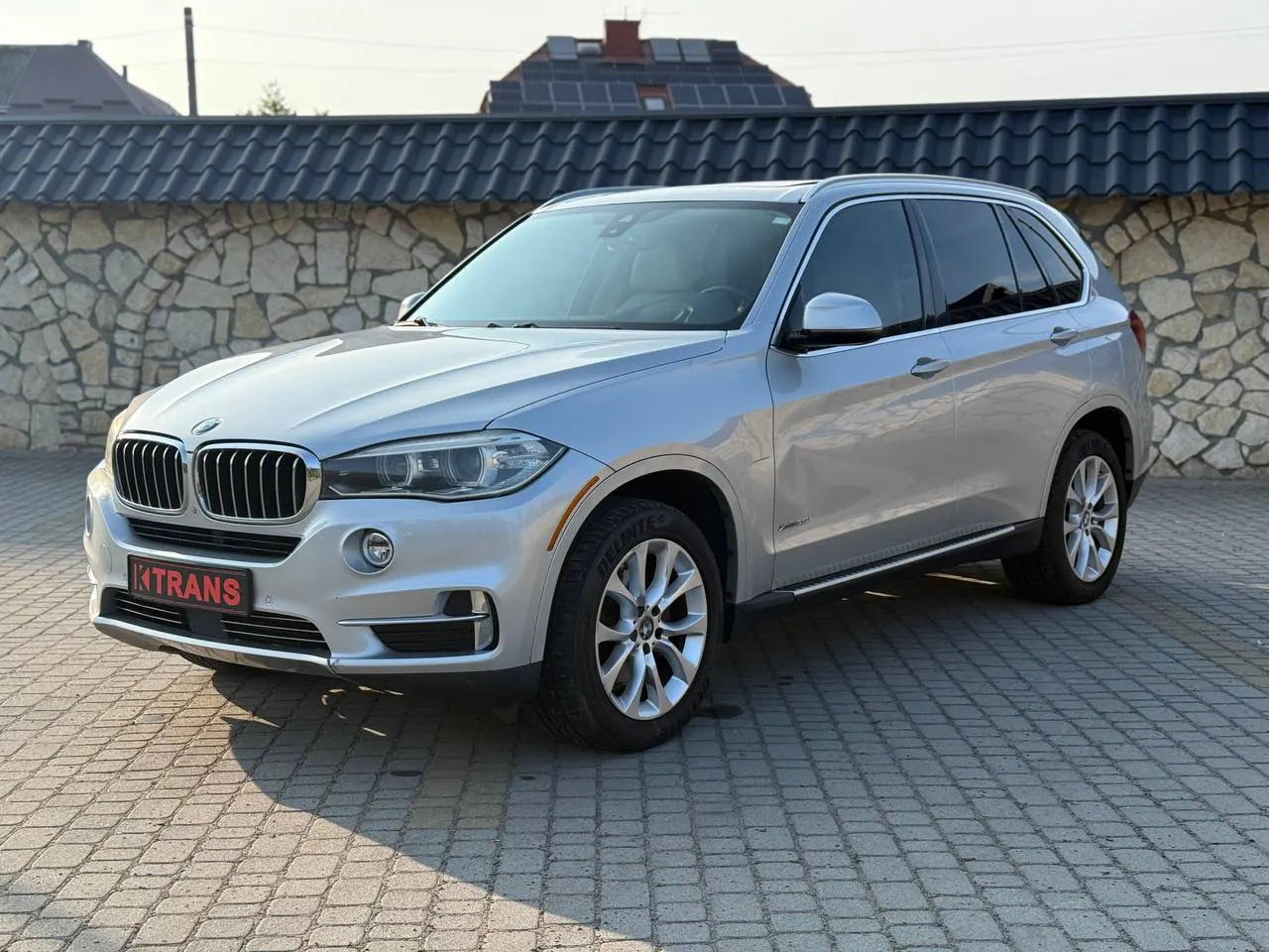 BMW X5 2015 з парку оренди KTrans
