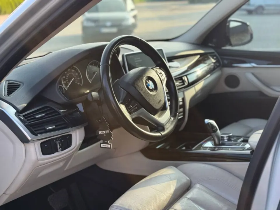 BMW X5 2015 з парку оренди KTrans