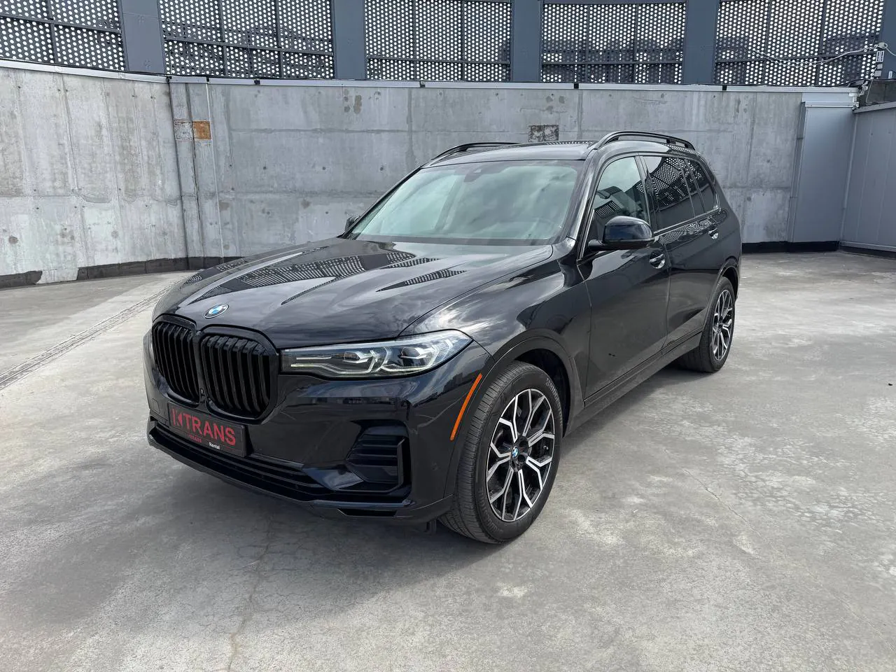 BMW X7 2019 з парку оренди KTrans