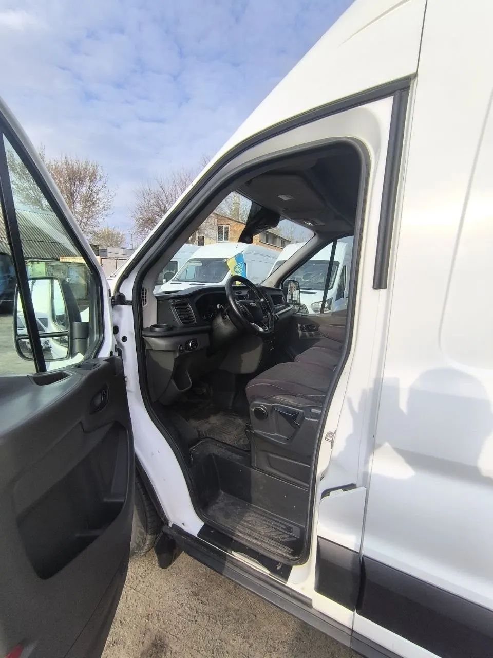 Ford Transit 2018 з парку оренди KTrans