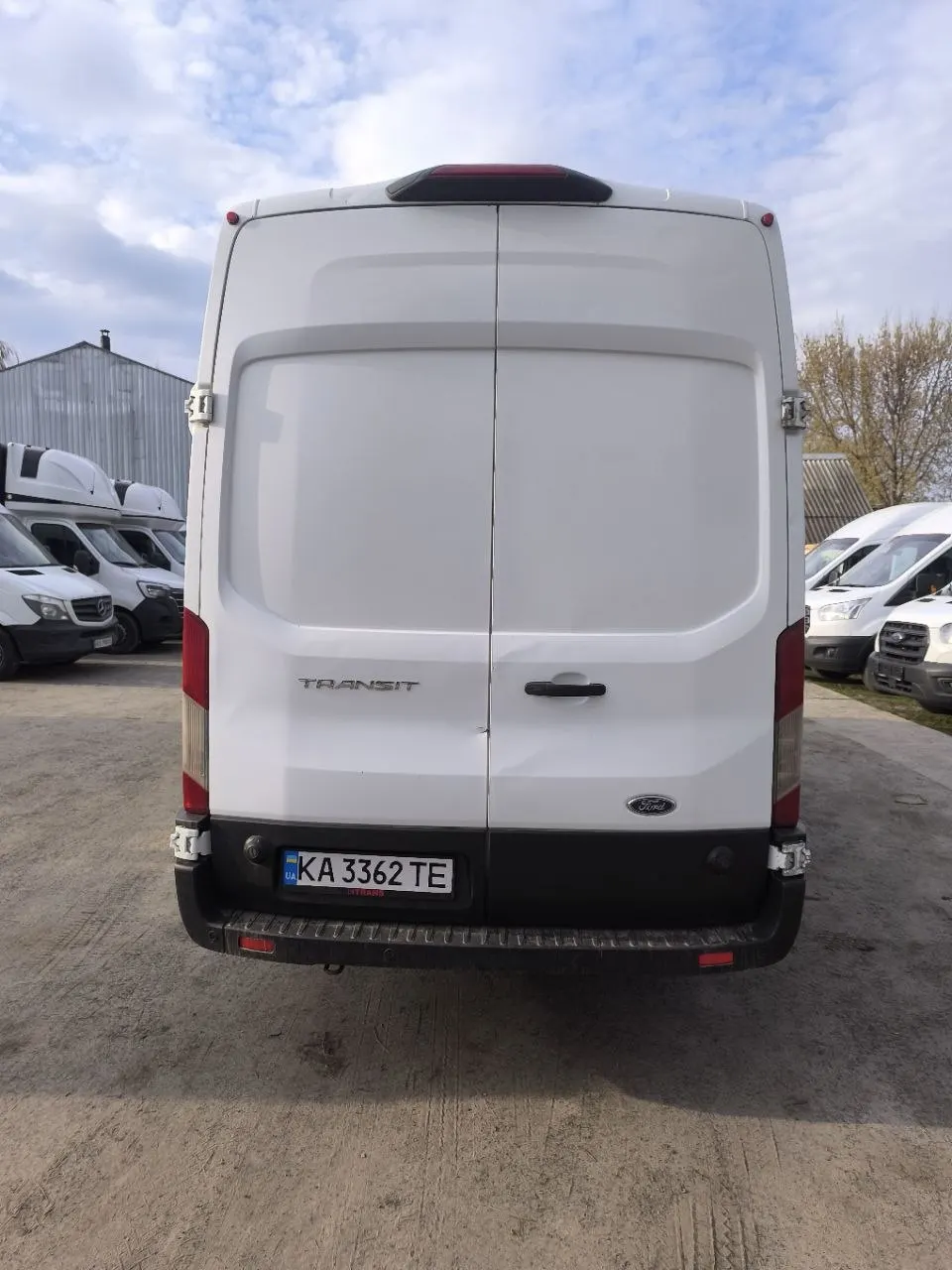 Ford Transit 2018 з парку оренди KTrans