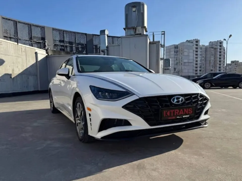 Hyundai Sonata 2021 з парку оренди KTrans