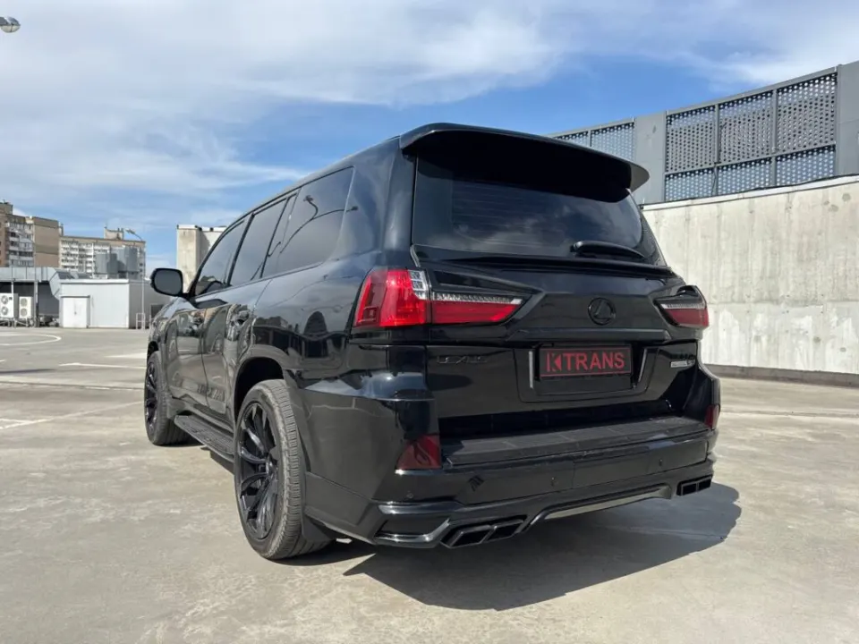 Lexus LX 570 2011 з парку оренди KTrans