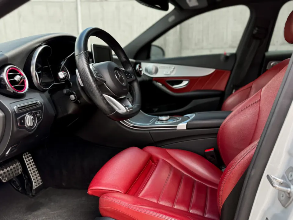 Mercedes-Benz C300 2018 з парку оренди KTrans