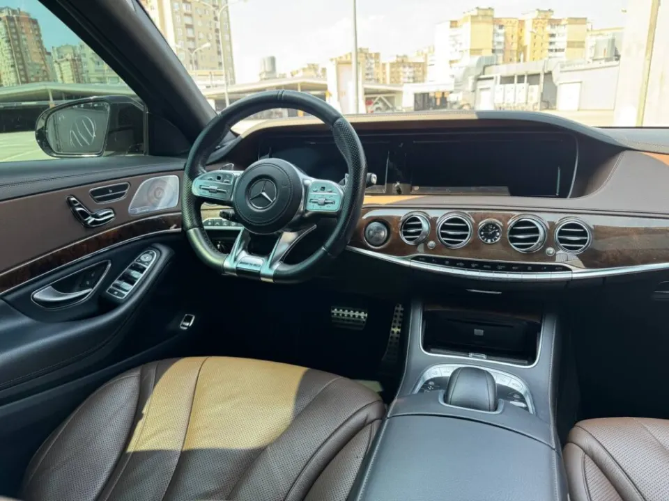 Mercedes-Benz S400 hybrid 2015 з парку оренди KTrans