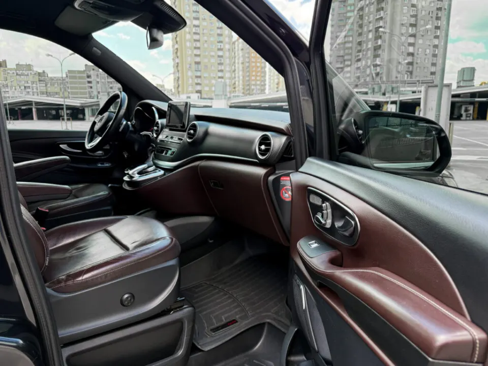 Mercedes-Benz V-250 2018 з парку оренди KTrans