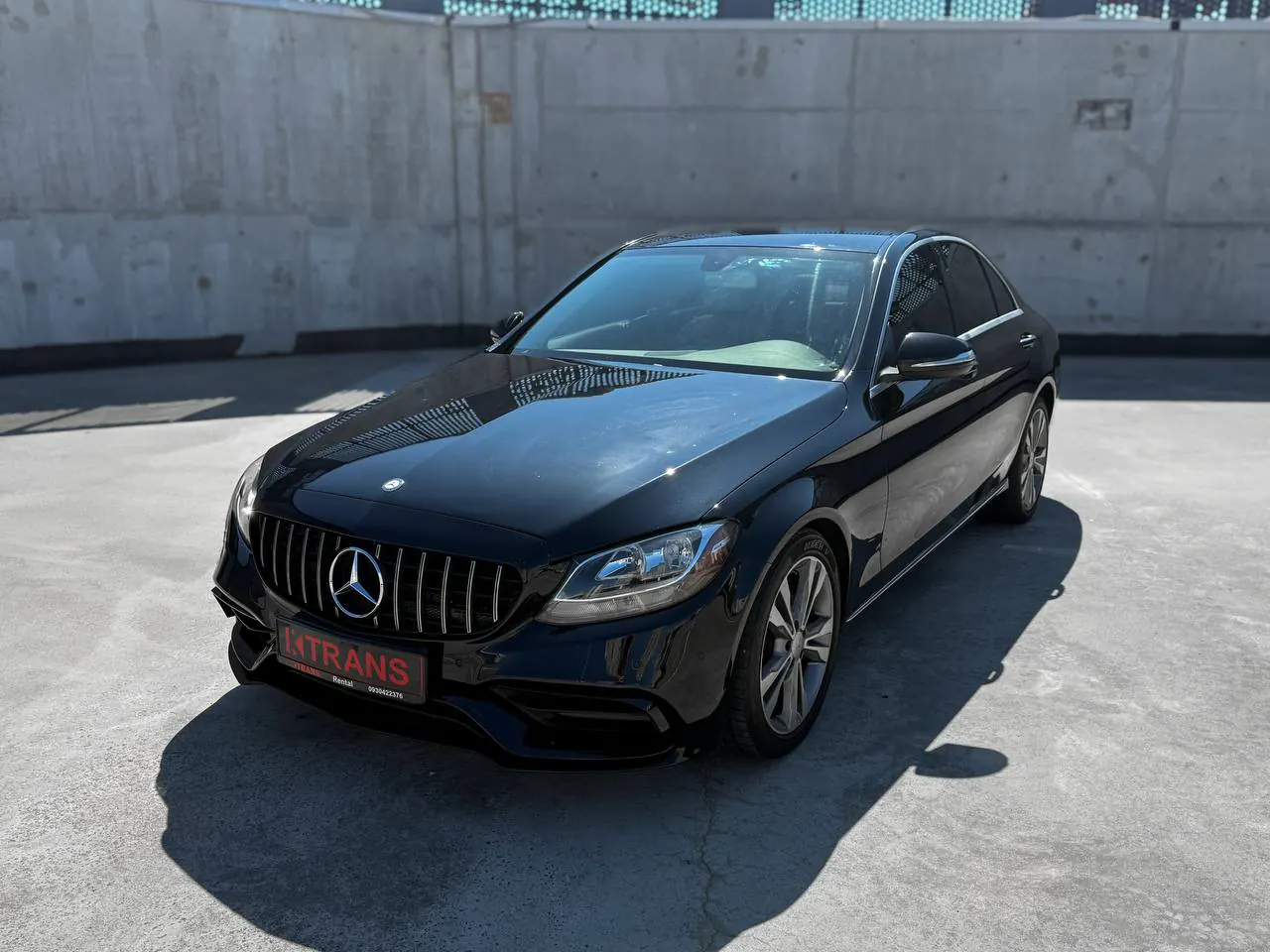 Mercedes-Benz C300 2015 з парку оренди KTrans