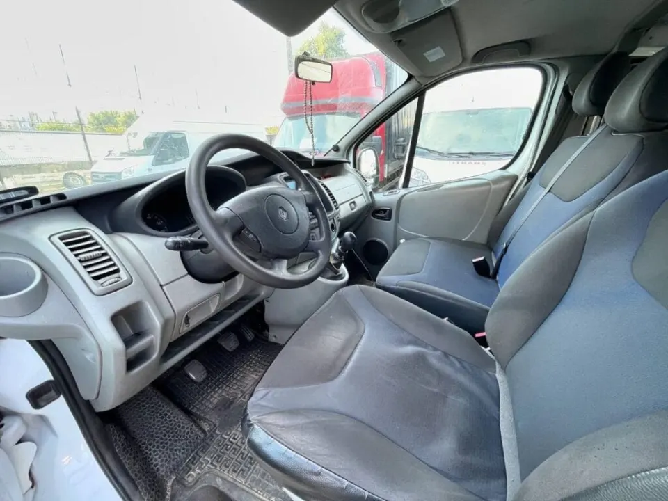 Renault Trafic з парку оренди KTrans