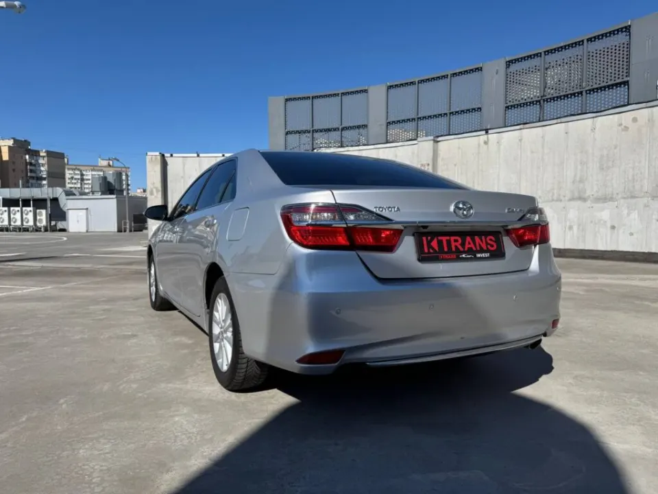 Toyota Camry 55 2017 з парку оренди KTrans