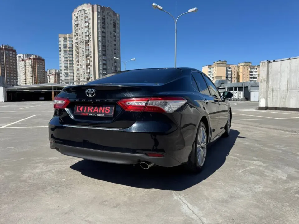 Toyota Camry 70 2019 з парку оренди KTrans