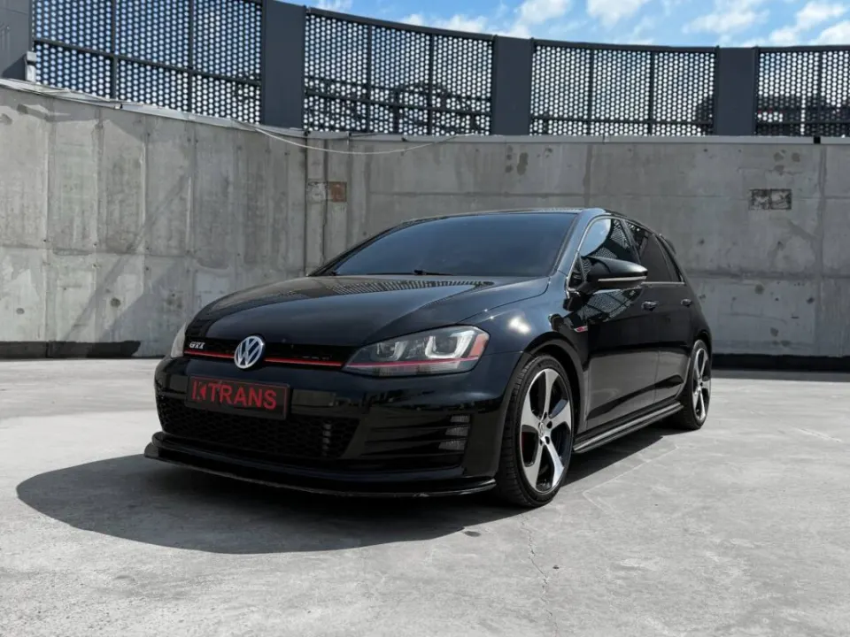Volkswagen Golf GTI 2014 з парку оренди KTrans