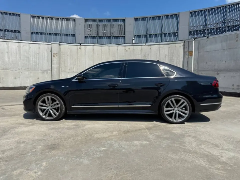 Volkswagen Passat 2016 з парку оренди KTrans