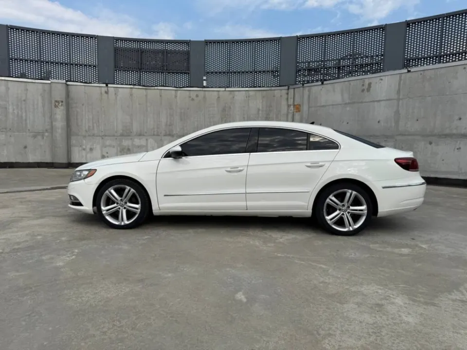 Volkswagen Passat CC 2012 з парку оренди KTrans